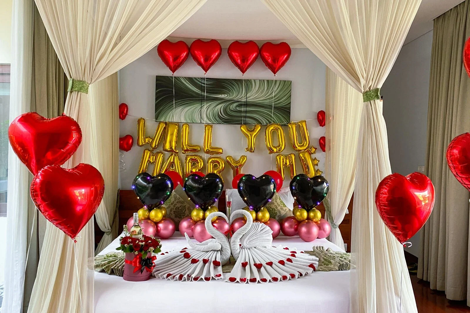 Fully Romantic Decoration